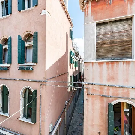 Lejlighed Guesthost - Arsenale Duplex Venedig