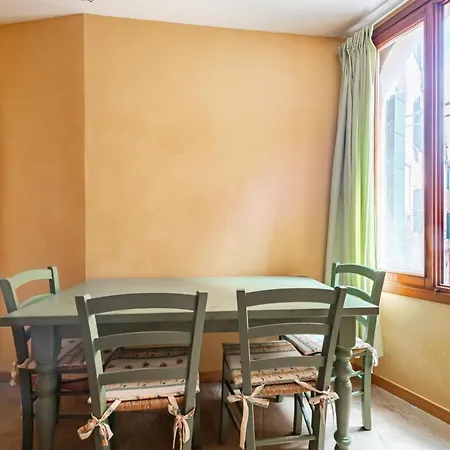 Arsenale Duplex Apartment