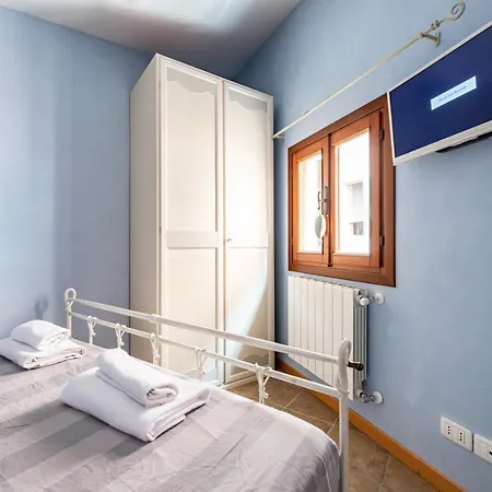 Guesthost - Arsenale Duplex 威尼斯