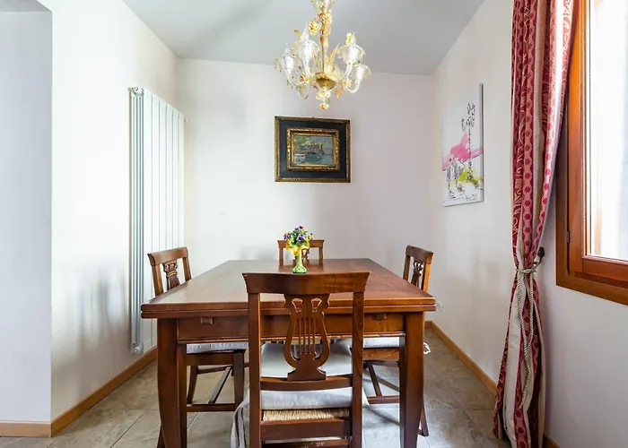 Guesthost - Arsenale Duplex Lägenhet Venedig